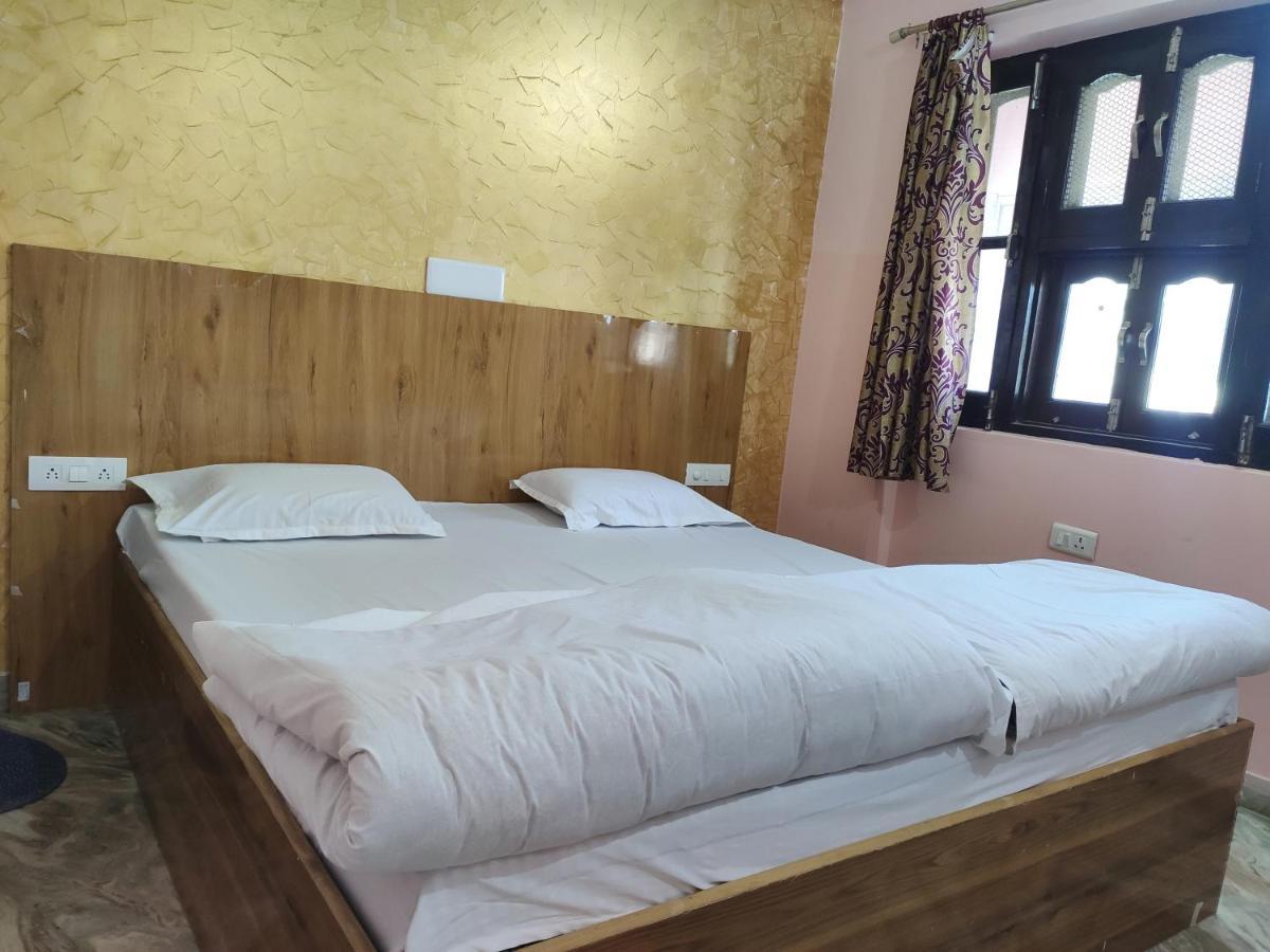 Choudhary Guest House Udaipur Exterior photo