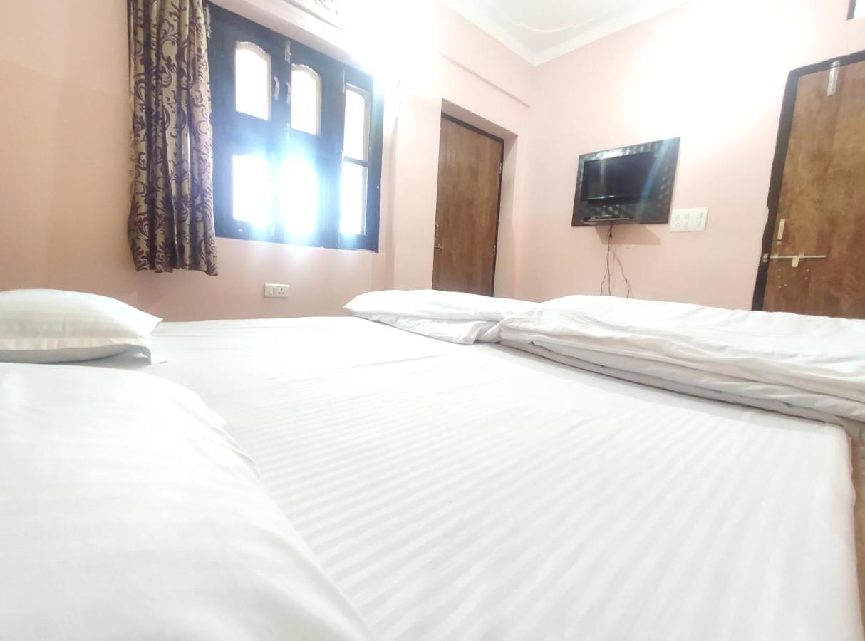 Choudhary Guest House Udaipur Exterior photo